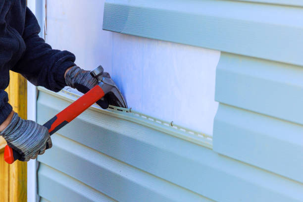 Reliable Vinyl Siding contractor in Downers Grove, IL by Creative Siding